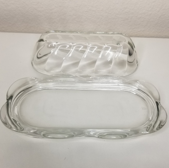 Anchor Hocking Clear 1/4lb Covered Butter Dish Scallop Base Butter Keeper - Picture 7 of 10